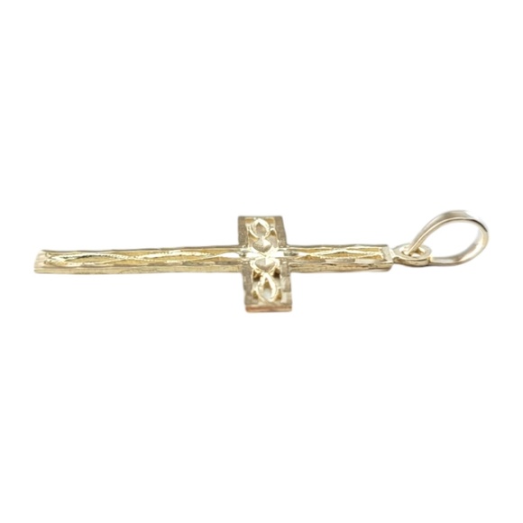 14 Karat Yellow Gold Open Cross Pendant #20896 - Picture 4 of 10